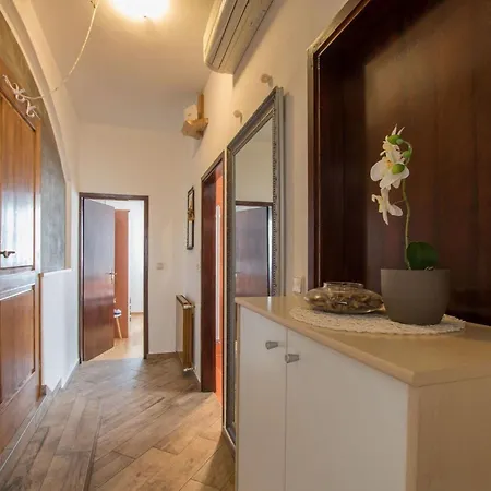 公寓 Peaceful With Private Terrace *